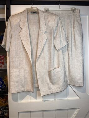 Sag Harbor Cream Short Sleeve Blazer and Skirt Set